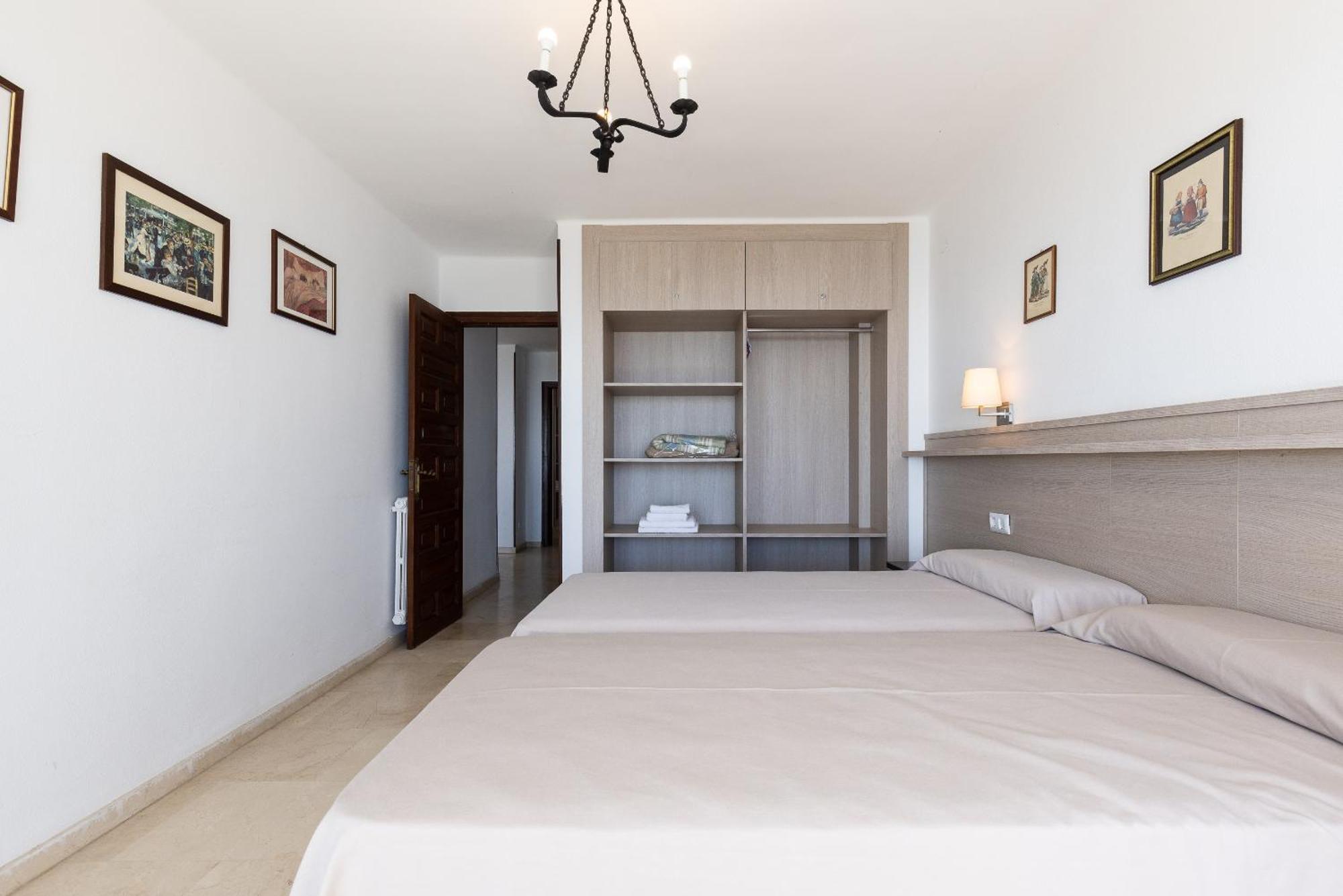 Rentalmar Bahia Palace Miami Playa ภายนอก รูปภาพ